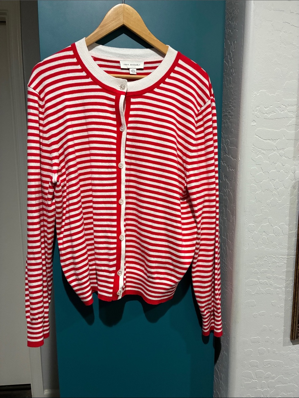 Free Assembly Striped Red and White Button-Front Women’s Sweater Cardigan XL